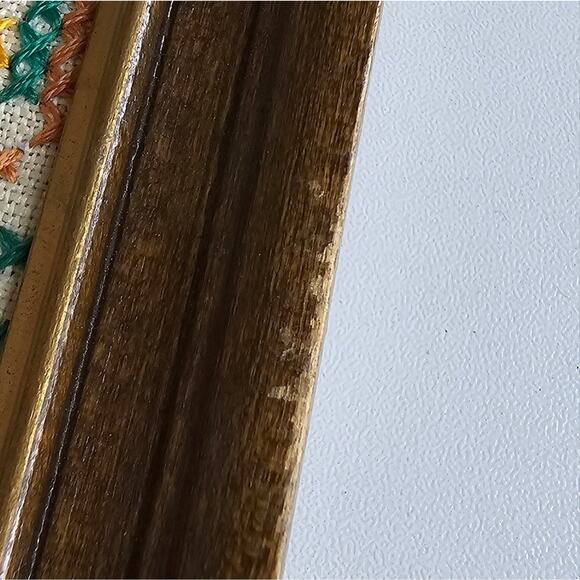 Vintage Colonial Williamsburg Framed Cross Stitch Set of 2 - Picture 13 of 13